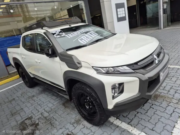 MITSUBISHI L200 TRITON