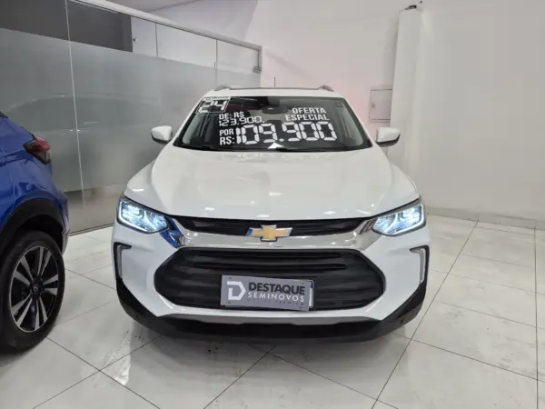 CHEVROLET TRACKER