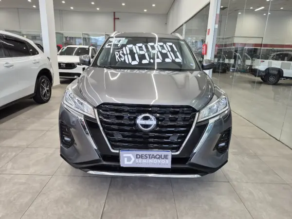 NISSAN KICKS