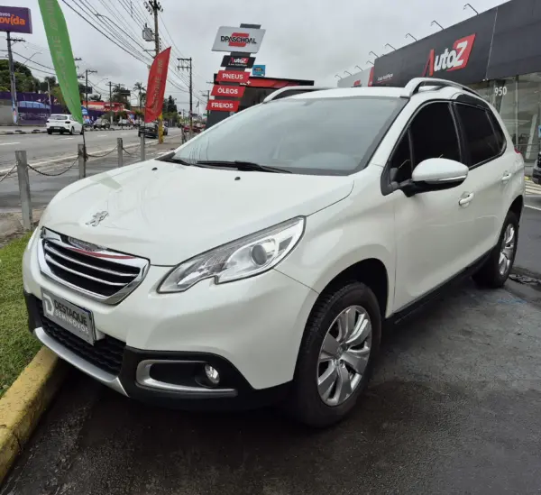 PEUGEOT 2008
