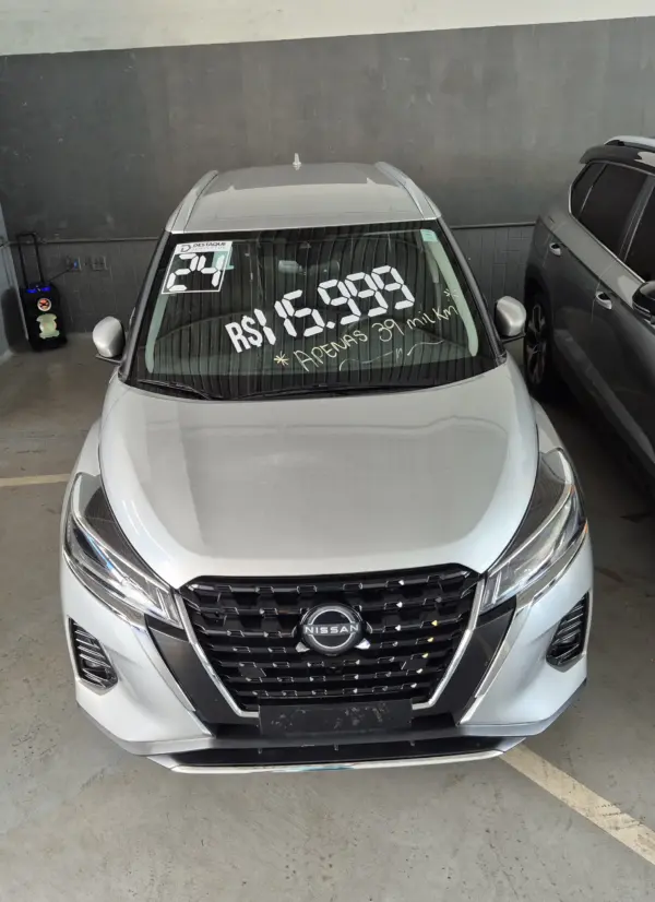 NISSAN KICKS