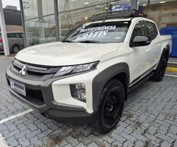 MITSUBISHI L200 TRITON