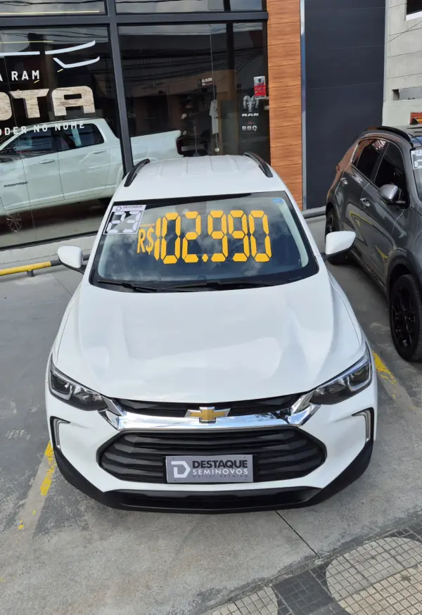 CHEVROLET TRACKER