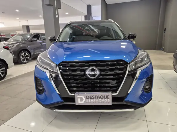 NISSAN KICKS