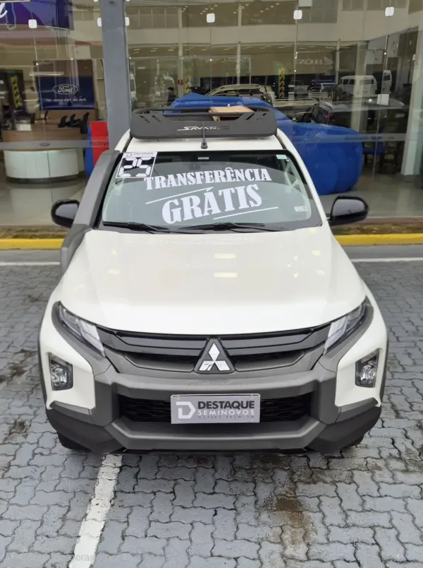 MITSUBISHI L200 TRITON
