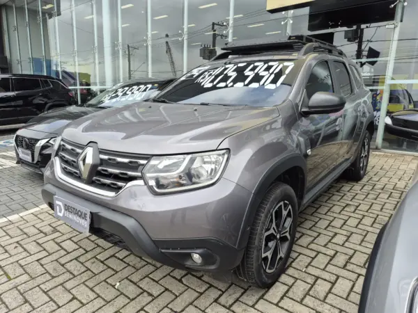 RENAULT DUSTER
