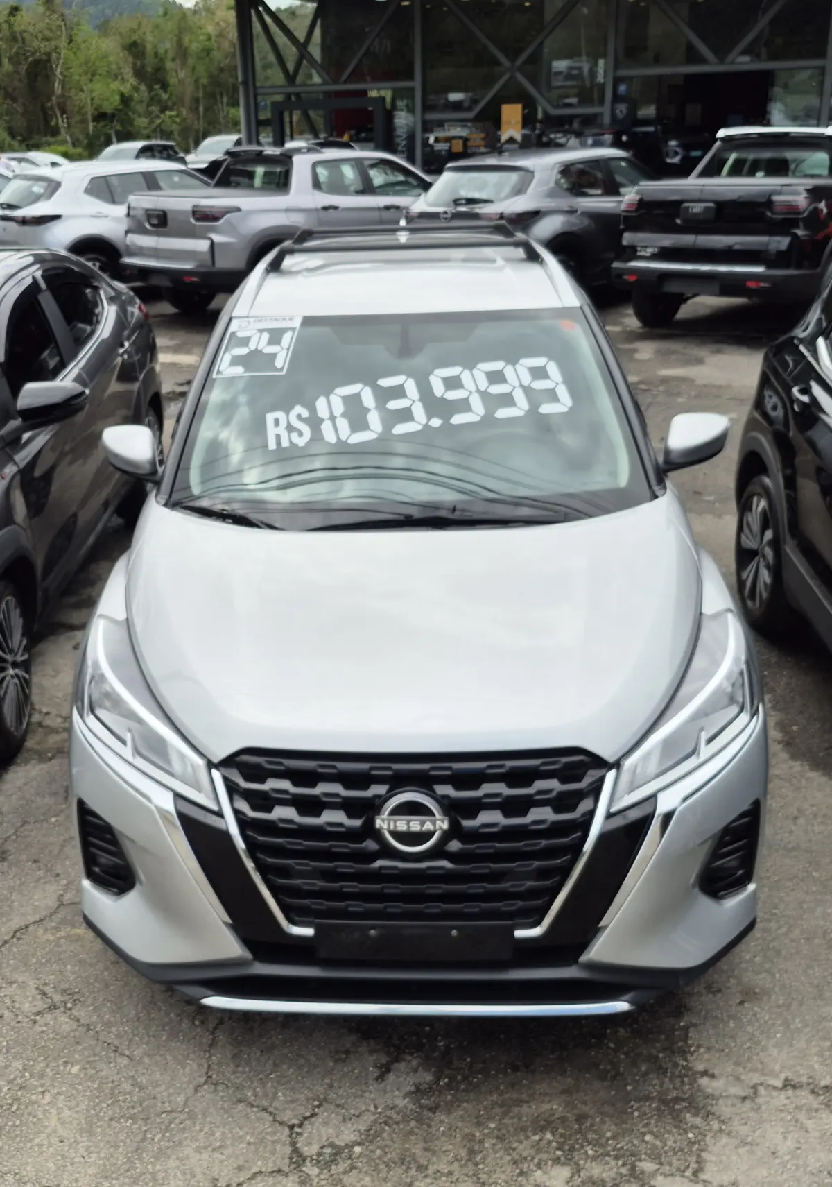 NISSAN KICKS 2024