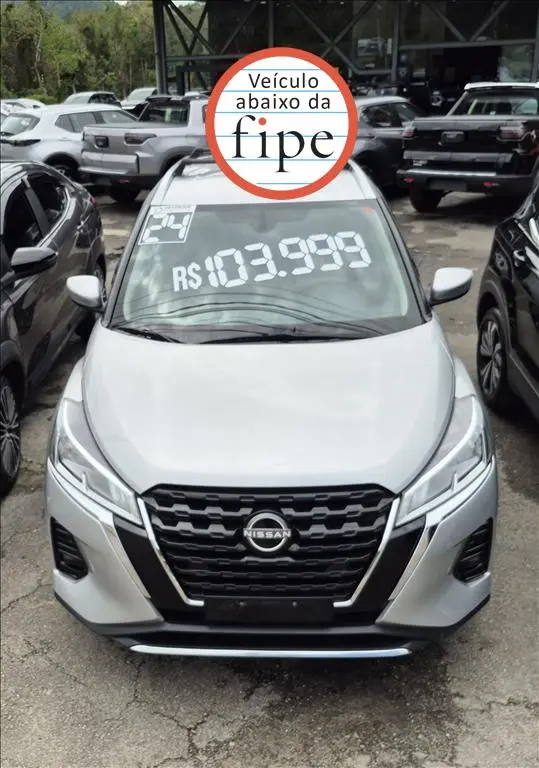 NISSAN KICKS