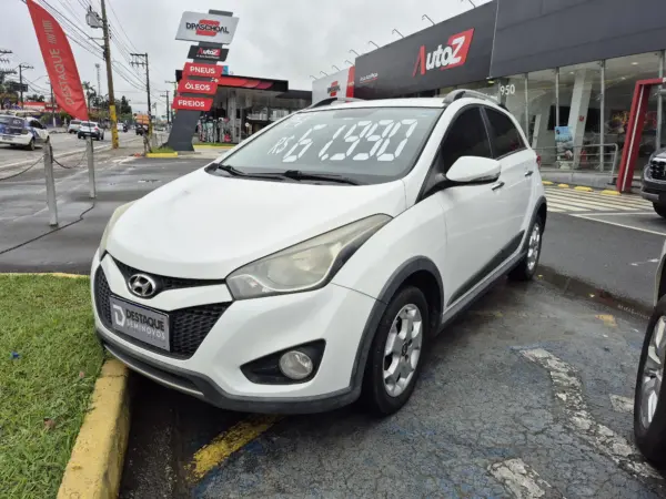 HYUNDAI HB20X