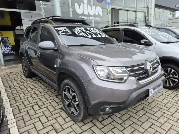 RENAULT DUSTER